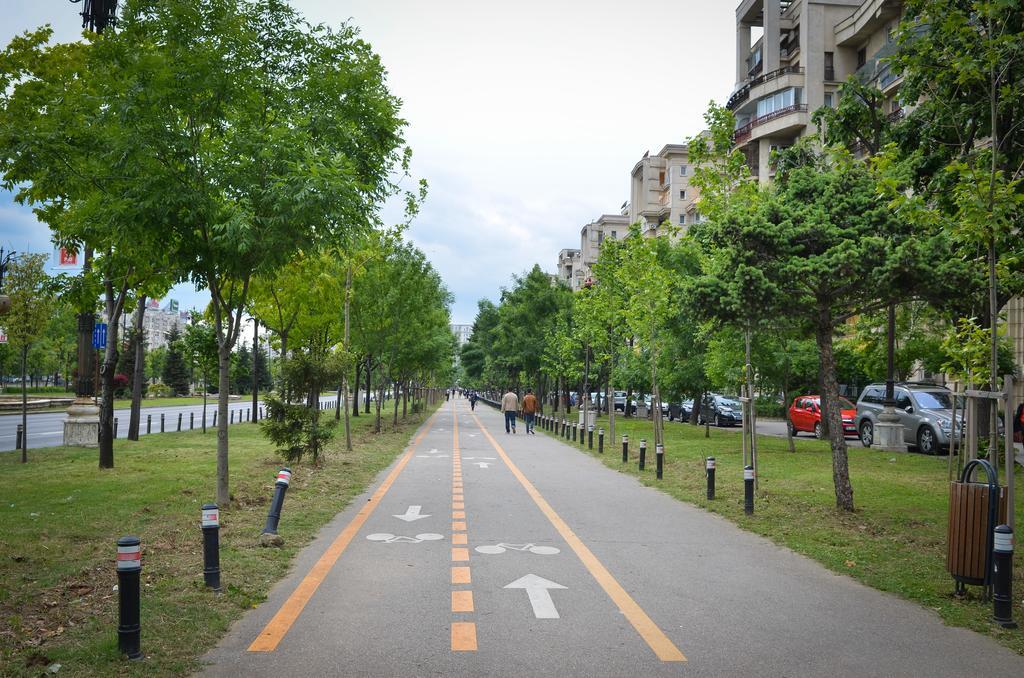 德古拉探险之旅公寓 布加勒斯特 外观 照片